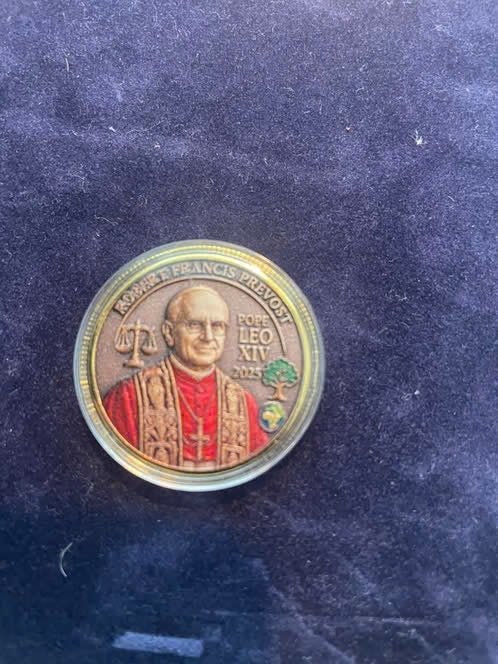Paus Leo XIV herdenkingsmunt, Ophalen of Verzenden, Nieuw, Overige typen, Christendom | Katholiek