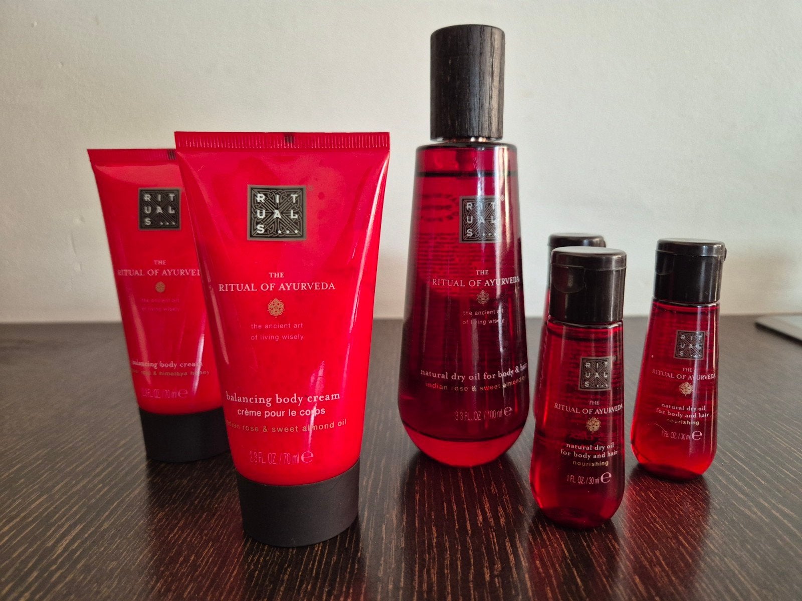 Nieuwe Rituals of Ayurveda  bodycream en body en hair oil, Sieraden, Tassen en Uiterlijk, Uiterlijk | Lichaamsverzorging, Ophalen of Verzenden
