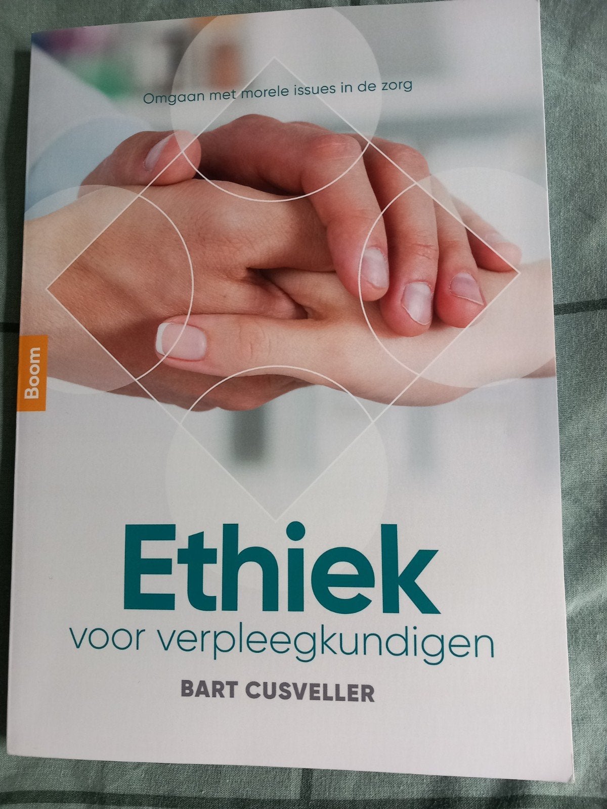 Ethiek voor verpleegkundigen - Bart Cusveller, Zo goed als nieuw, HBO, Ophalen of Verzenden, Gamma