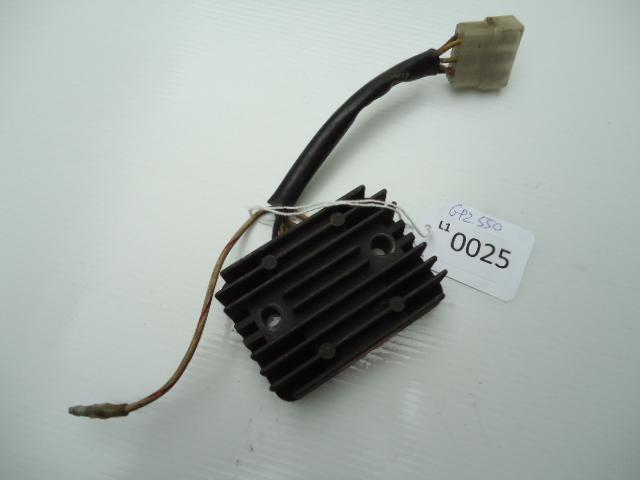 GPZ550 1981 - 1985 Kawasaki Spanningsregelaar D1-22411