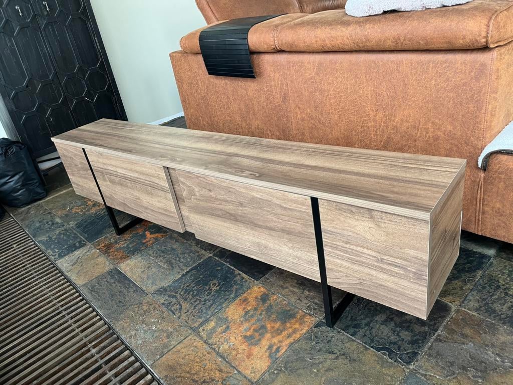 Tv meubel - walnootkleurig, Huis en Inrichting, Complete inboedels, Ophalen