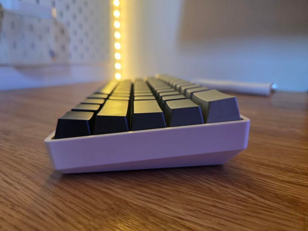 Custom gaming keyboard/toetsenbord., Computers en Software, Toetsenborden, Gebruikt, Ophalen of Verzenden, Qwerty, Bedraad