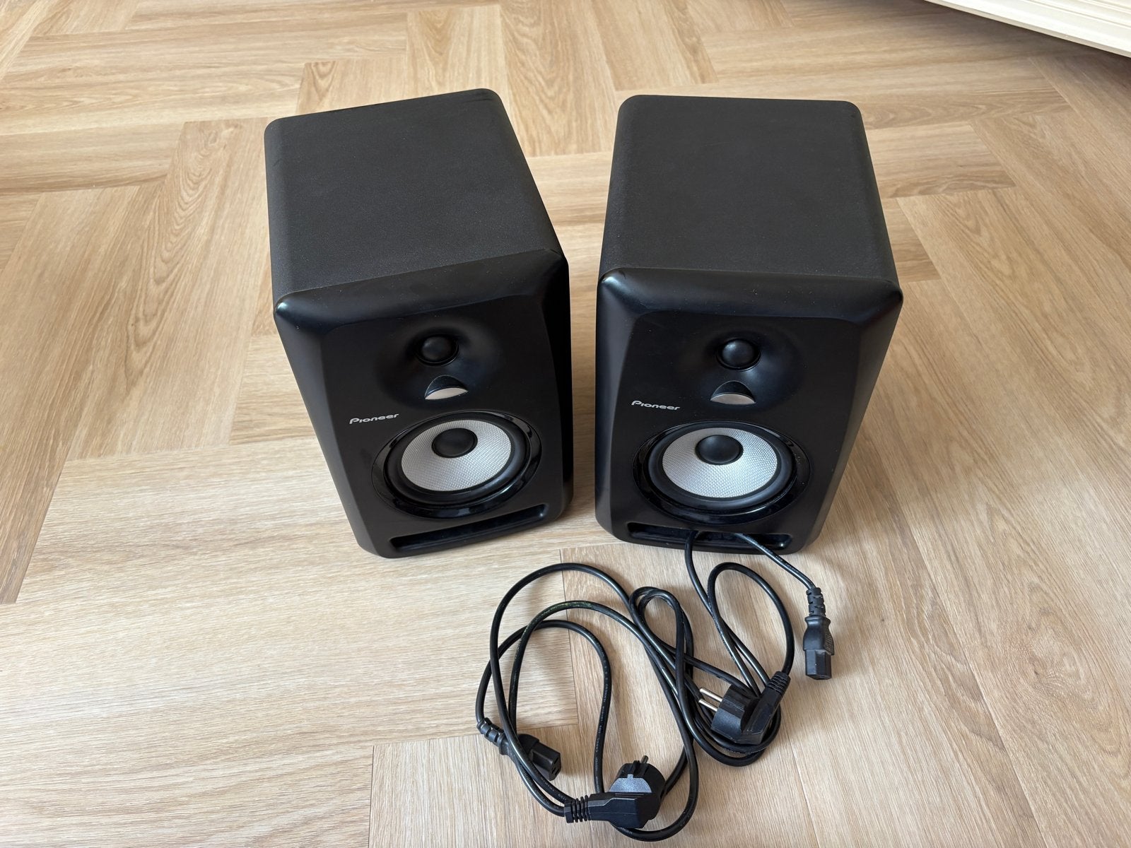Pioneer S-DJ50X actieve studiomonitoren (set van 2), Audio, Tv en Foto, Luidsprekers, Ophalen, Zo goed als nieuw, 60 tot 120 watt