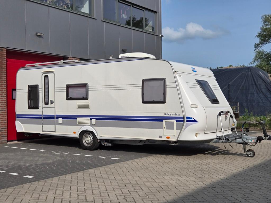 Hobby KMFe 560 de Luxe gezins caravan 2008 stapelbed, Kachel, Rondzit, Hobby, Particulier