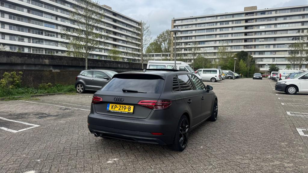 Audi A3 1.6 TDI 81KW Sportback S-tronic 2016 Zwart, Auto's, Audi, 680 kg, 4 cilinders, Zwart, Origineel Nederlands