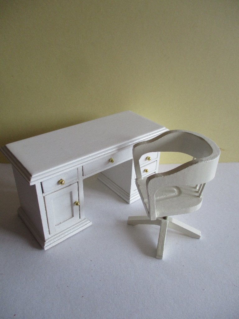 poppenhuis bureau met stoel wit, Verzamelen, Poppenhuizen en Toebehoren, Ophalen of Verzenden, Zo goed als nieuw, Decoratie