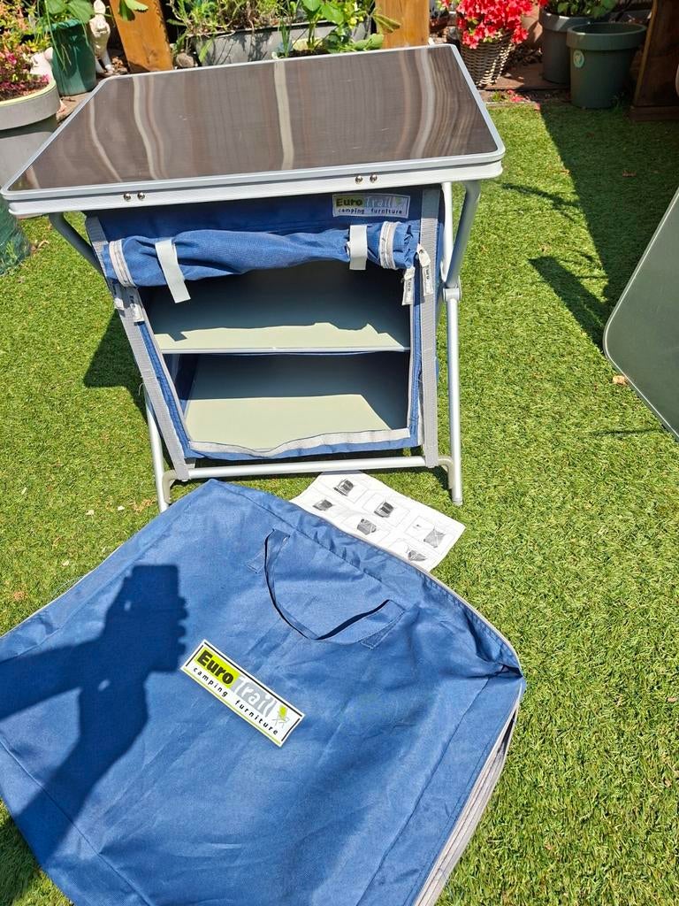 Eurotrail opvouwbaar campingkastje, Caravans en Kamperen, Ophalen, Zo goed als nieuw, Campingkast