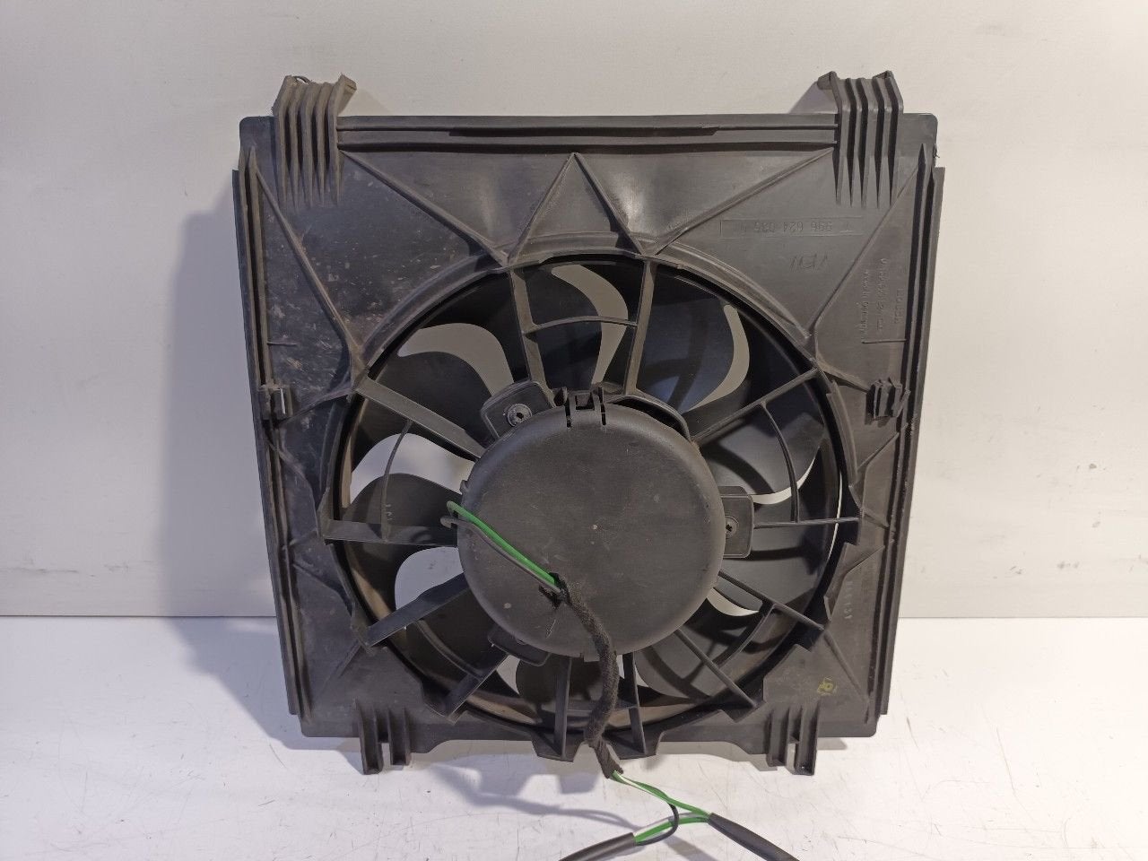 Koelventilatormotor Porsche 911, Onderdelen@venauto.nl, Van der Ven Autorecycling B.V., Gebruikt, Ettenseweg 76, 4706 PB Roosendaal, The Netherlands