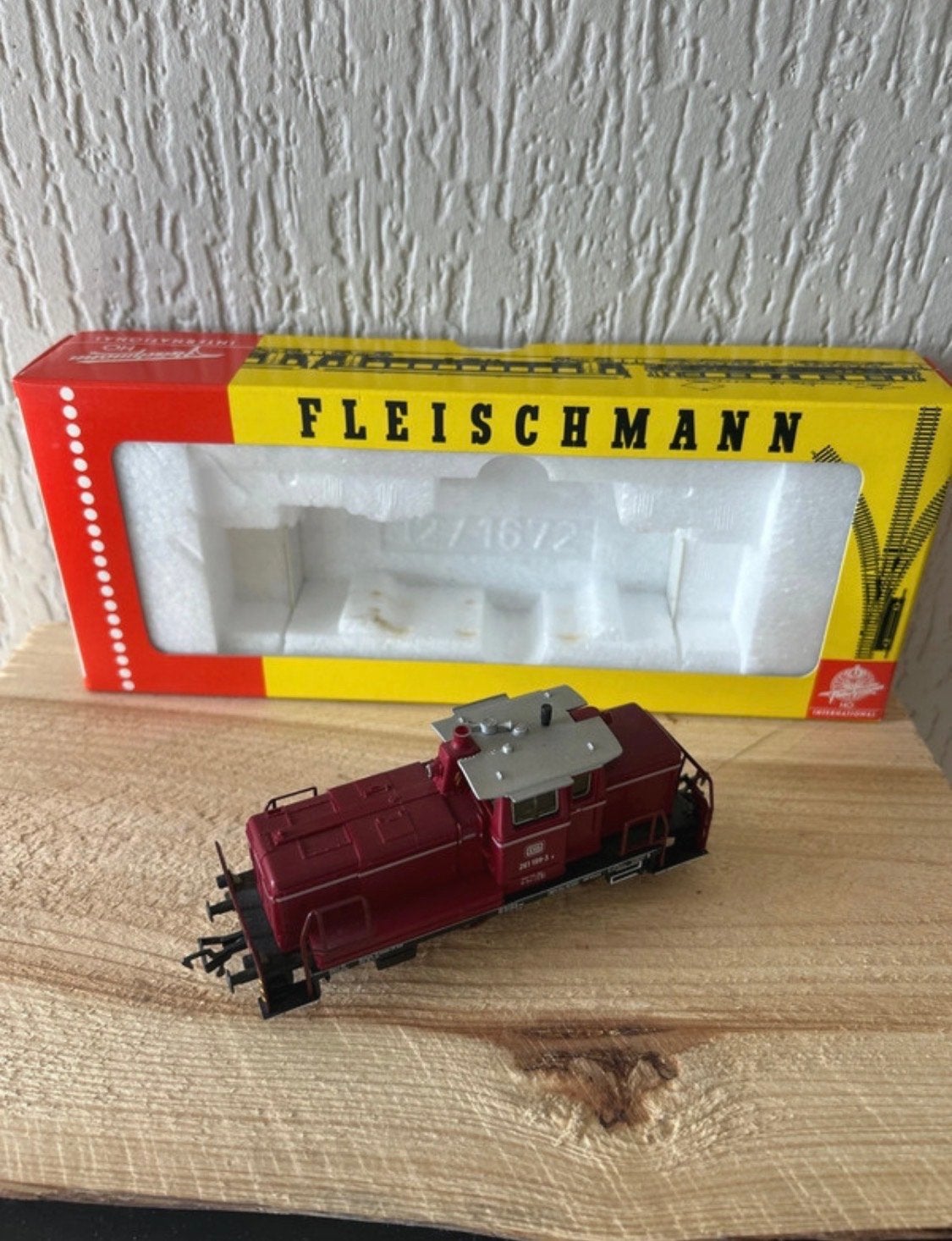 Fleischmann 4225 HO Diesellocomotief DB 261 199-3, Hobby en Vrije tijd, Modeltreinen | H0, Verzenden, Fleischmann, Zo goed als nieuw