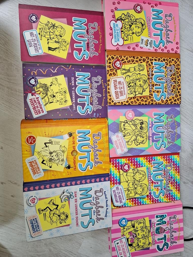 Dagboek van een muts boeken., Ophalen of Verzenden, Zo goed als nieuw