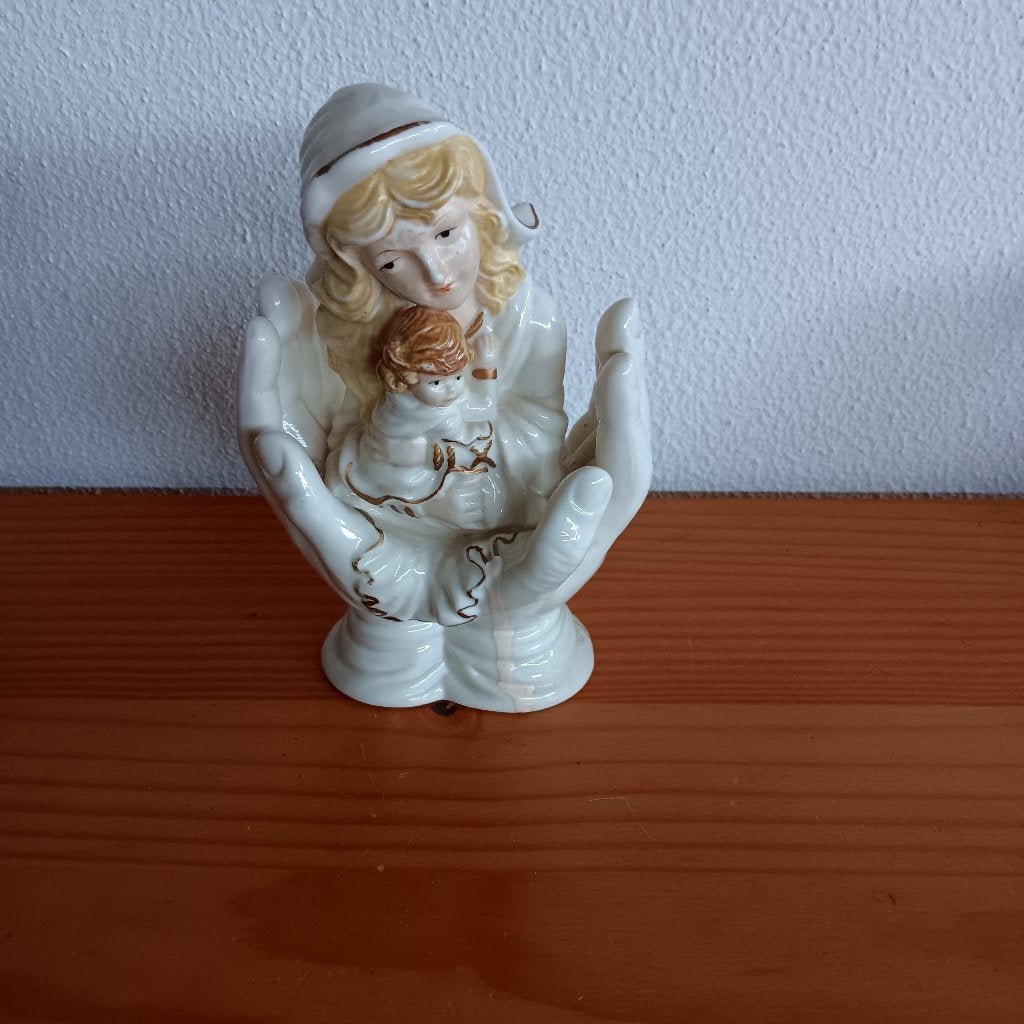 Beeldje Maria met kindje Jezus in handen, Ophalen of Verzenden