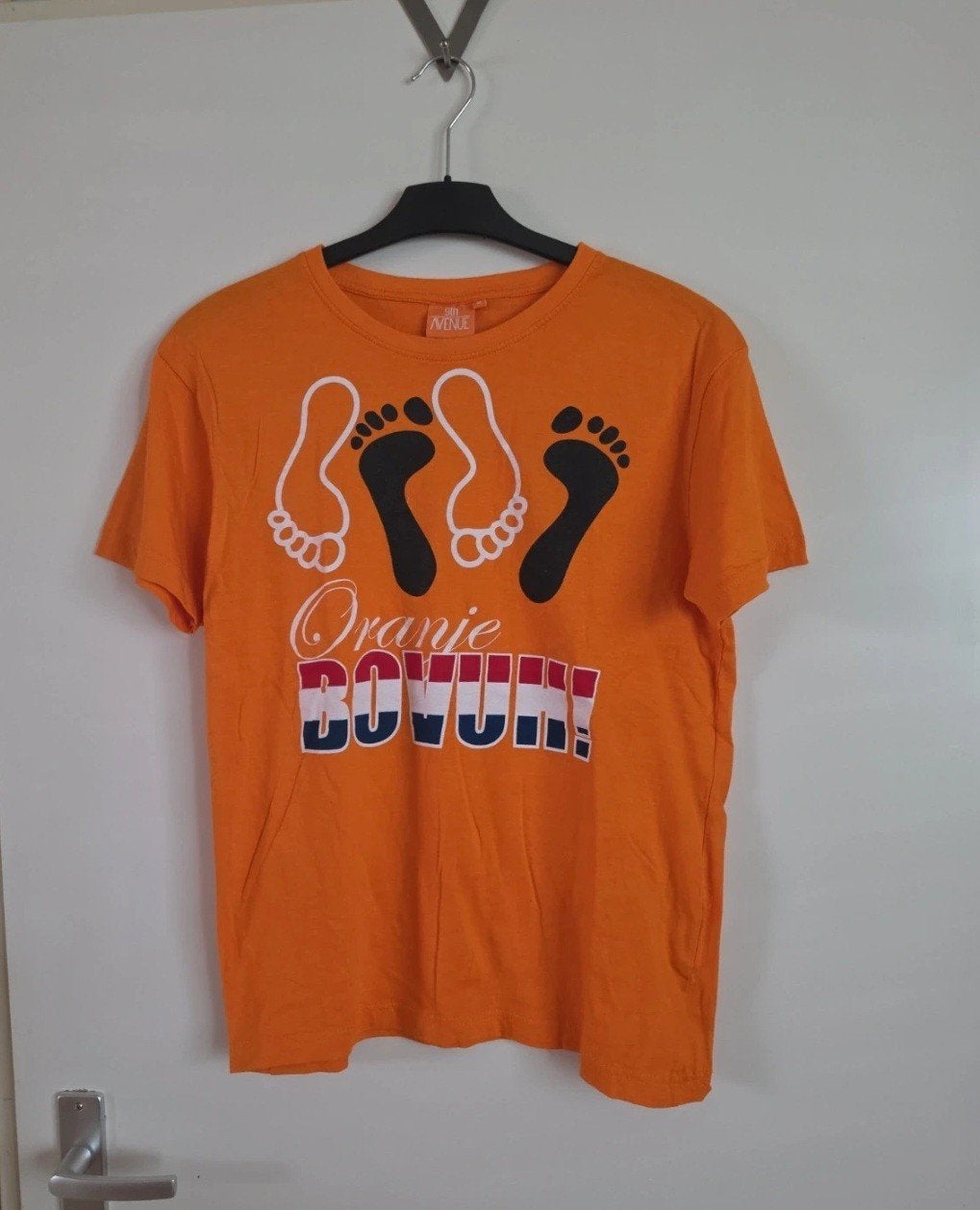 Oranje Boven! T-shirt - Maat M, Kleding | Dames, Maat 38/40 (M), 9th Avenue, Oranje, Ophalen of Verzenden