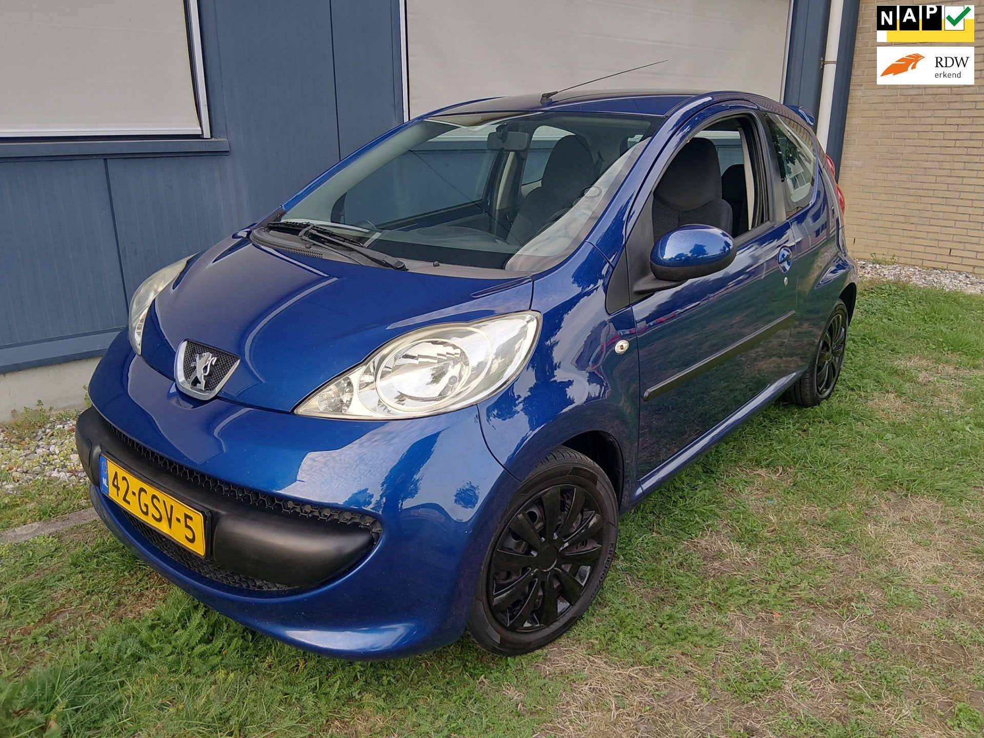Peugeot 107 1.0-12V XS 2008, Auto's, Voorwielaandrijving, Stof, Gebruikt, Origineel Nederlands
