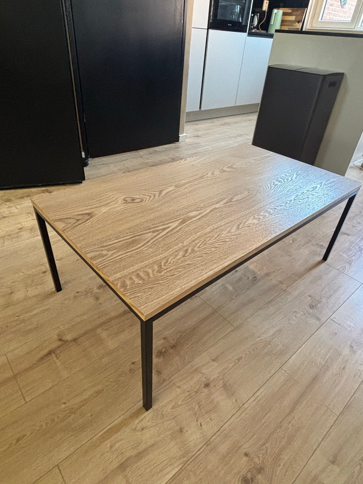 Salontafel met houtlook blad en metalen onderstel, Gebruikt, 100 tot 150 cm, 50 tot 100 cm, Ophalen
