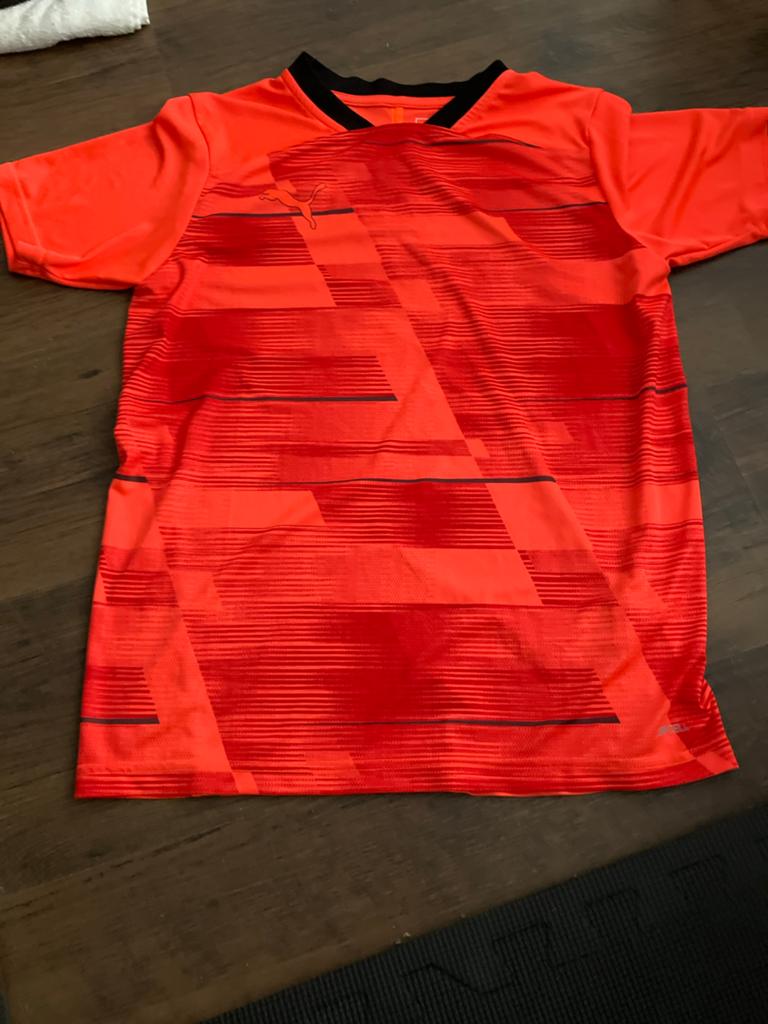 Puma Sportshirt Oranje Maat 164 (12-14 jaar), Sport en Fitness, Voetbal, Ophalen of Verzenden, Zo goed als nieuw