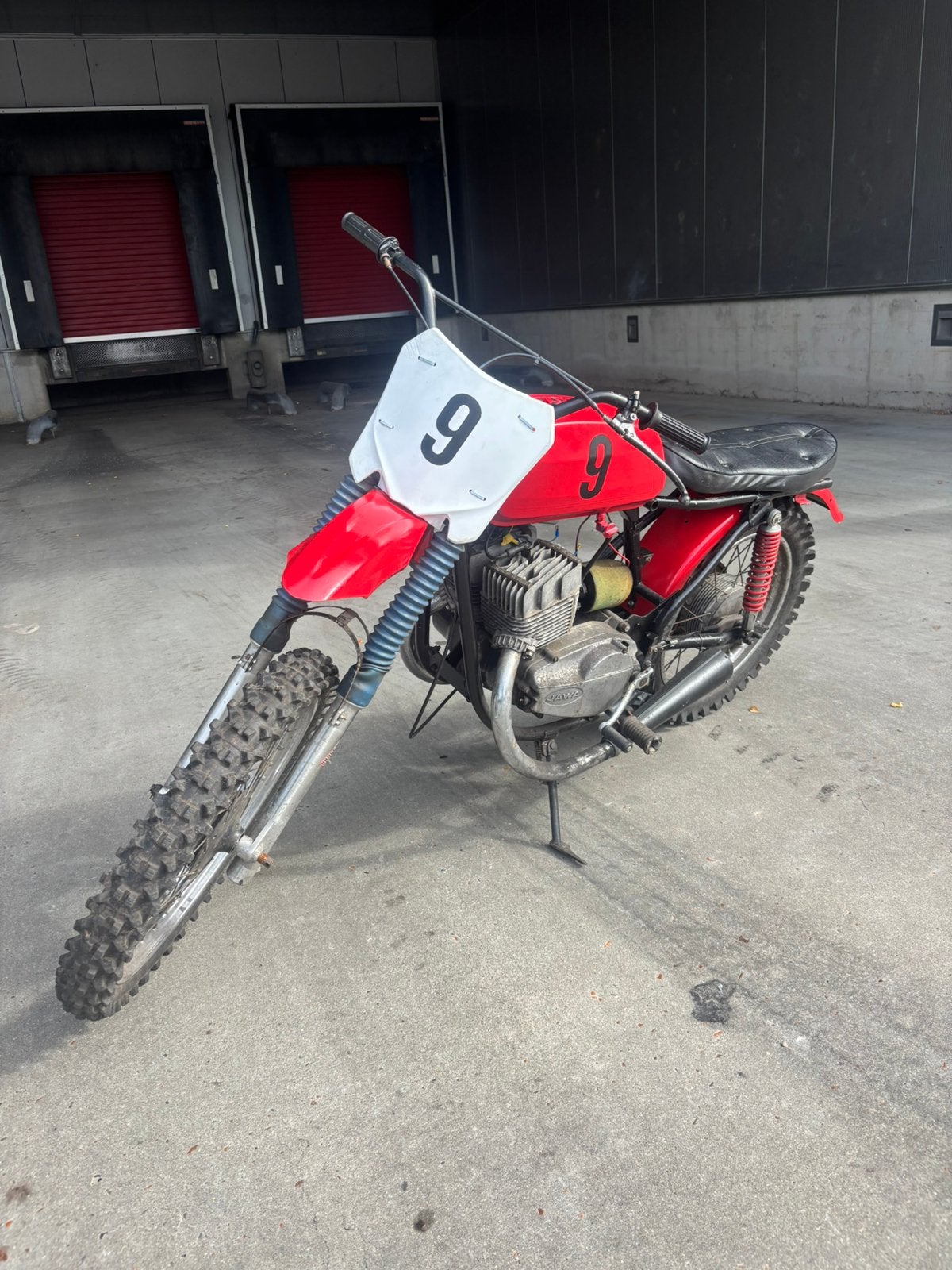 Jawa 350cc 2 cilinder 2takt, Zo goed als nieuw, 4 versnellingen, 350 cc, Ophalen
