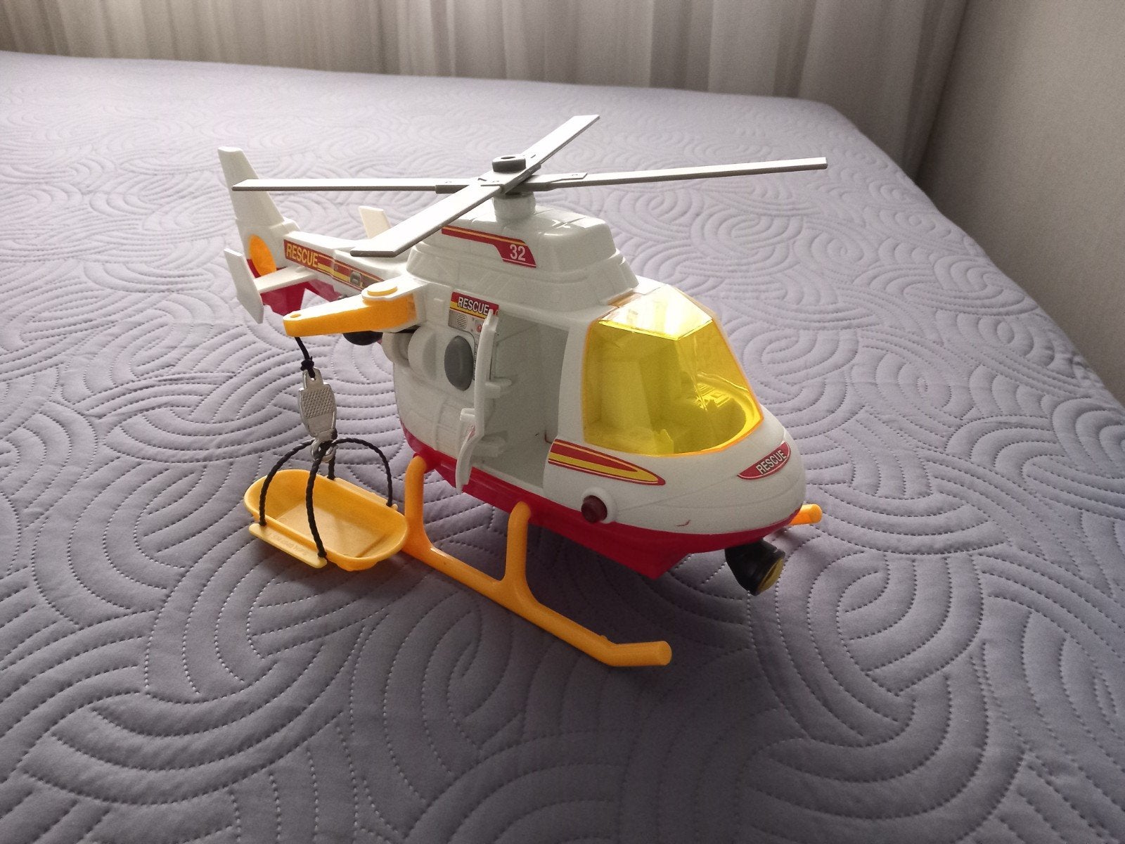 Speelgoed helikopter, Ophalen, Gebruikt