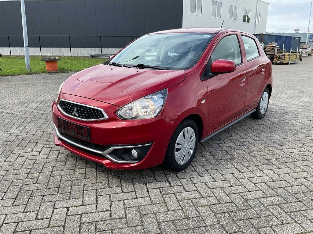 Mitsubishi - 2019 - Space star - Personenauto, Auto's, Mitsubishi, Bedrijf, Space Star, Benzine, Euro 6, Overige carrosserieën