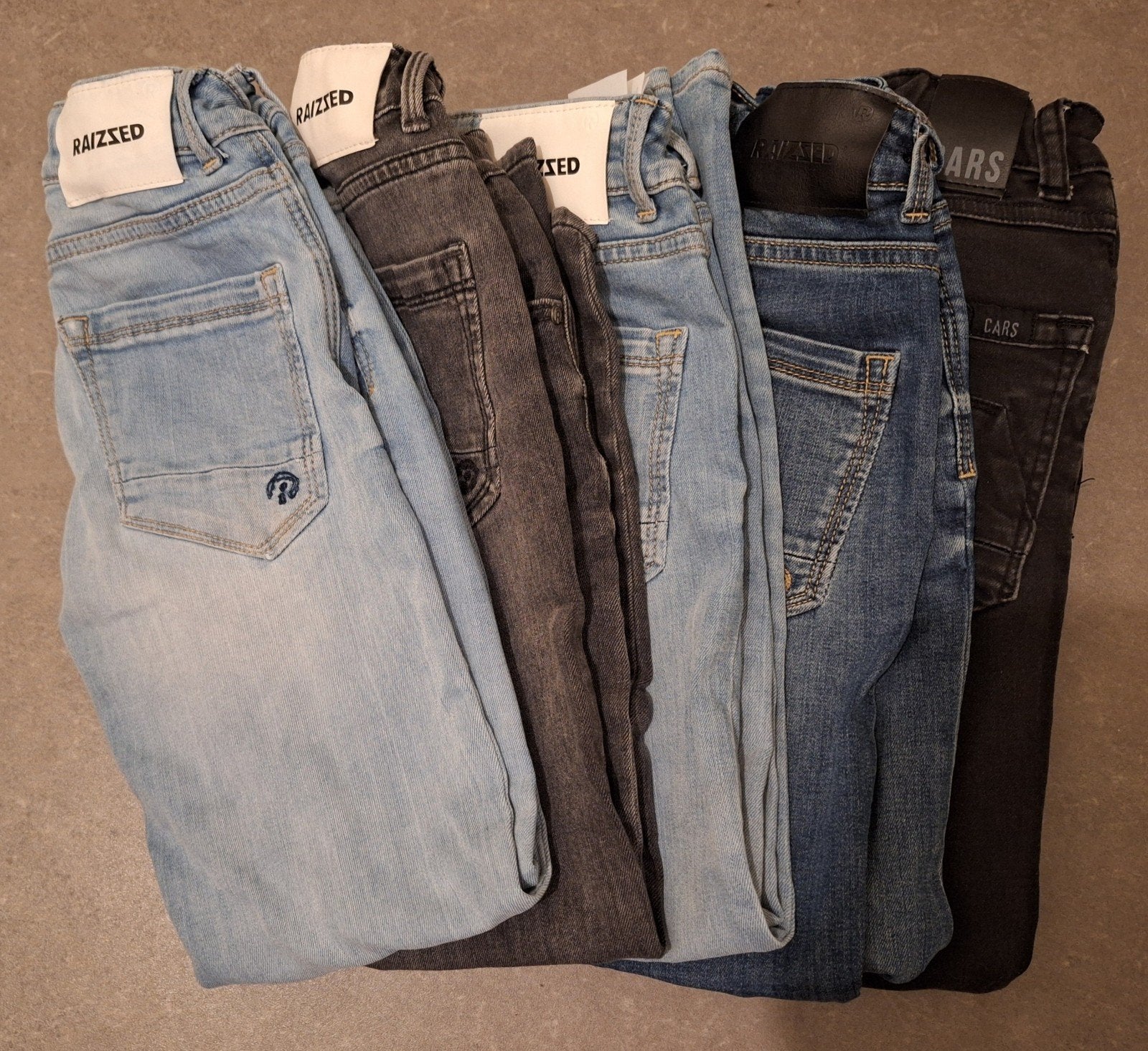 Jongensbroeken maat 128 / 8 jaar izgs, Kinderen en Baby's, Kinderkleding | Maat 128, Ophalen of Verzenden, Jongen, Broek