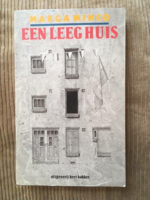 Een leeg huis - Marga Minco, Boeken, Ophalen of Verzenden, Gelezen