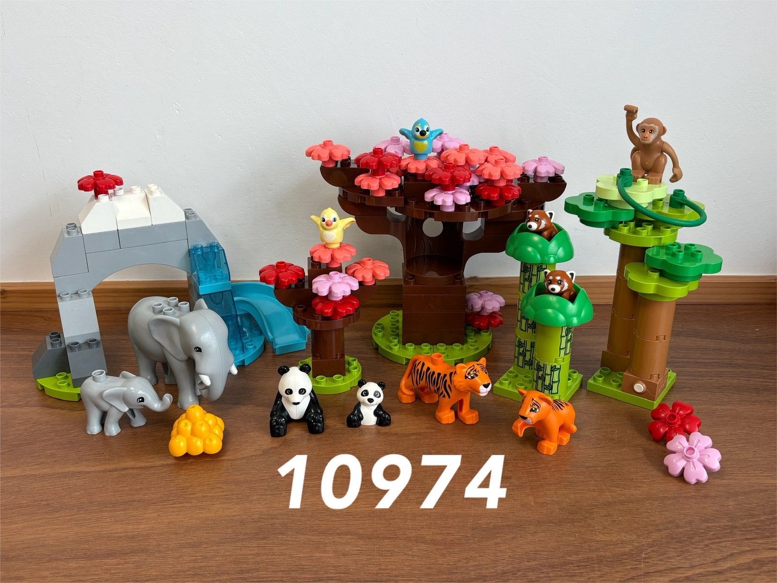 Duplo wilde dieren van Azië 10974 (compleet) 3, Kinderen en Baby's, Speelgoed | Duplo en Lego, Ophalen of Verzenden, Zo goed als nieuw