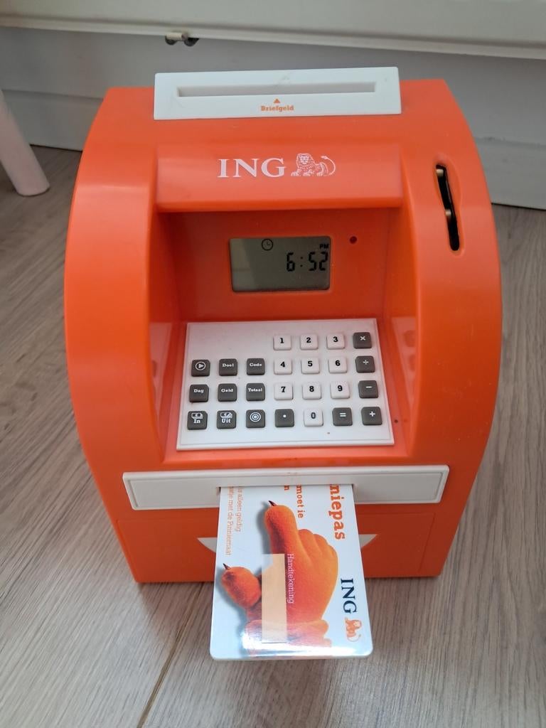 ING Pinniemaat - Spaarpot met pasje en code, Verzamelen, Spaarpotten, Ophalen, Zo goed als nieuw
