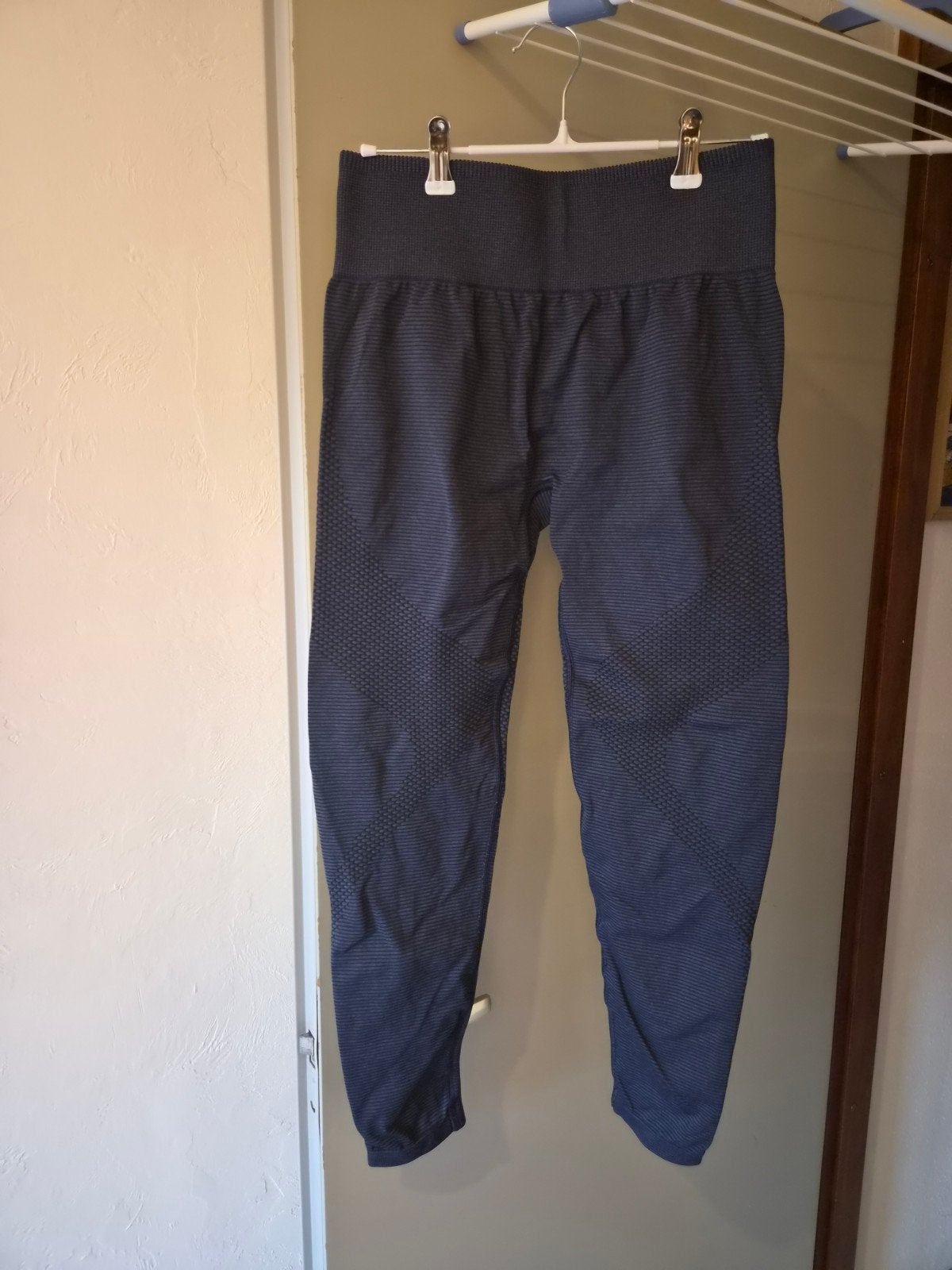 Gymshark Legging - Zo goed als nieuw, Kleding | Dames, Blauw, Maat 42/44 (L), Ophalen of Verzenden, Gymshark
