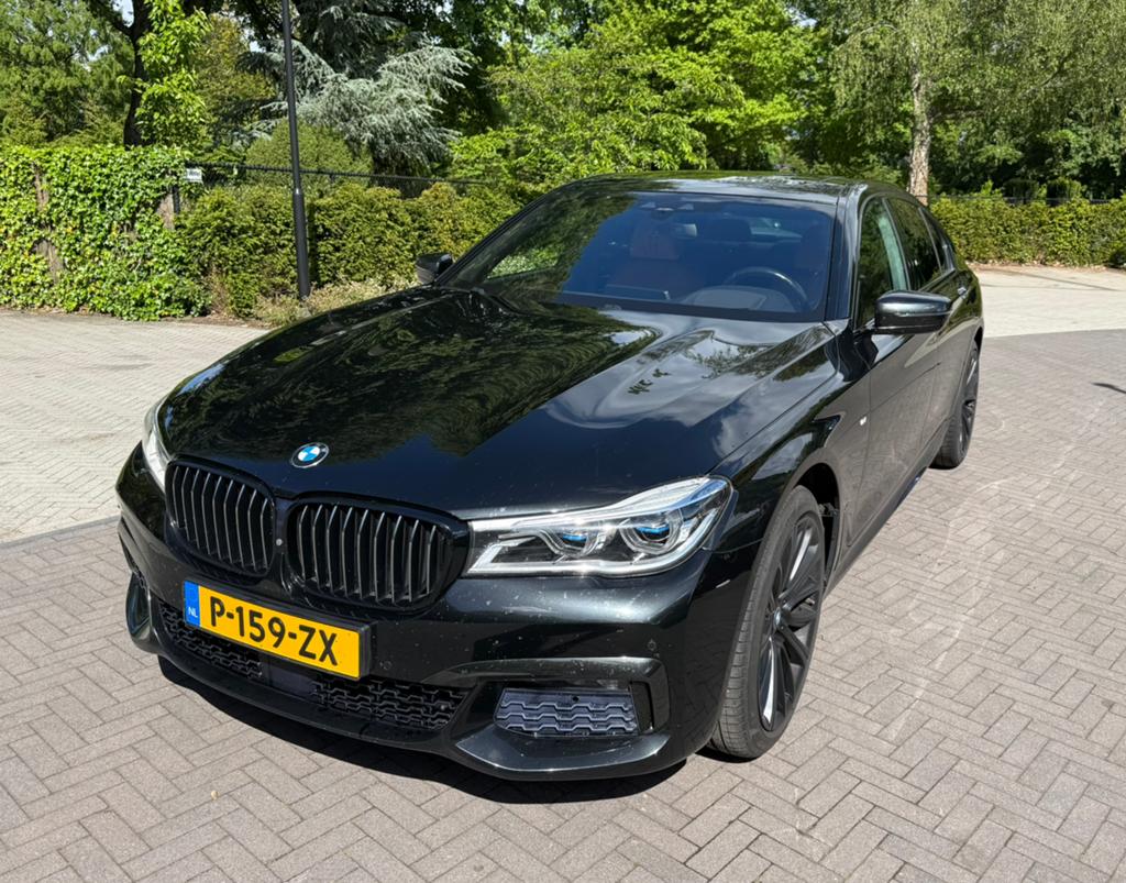 BMW 7-Serie M 750d M Pakket Xdrive 2018 Full Option, Auto's, BMW, Particulier, 7-Serie, 360° camera, 4x4, ABS, Achteruitrijcamera