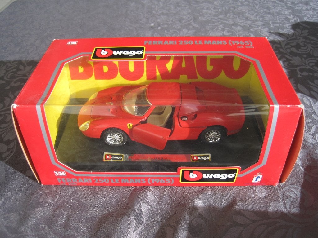 Bburago Ferrari 250 Le Mans - 1965 - 1:24, Ophalen of Verzenden, Nieuw, Auto, Bburago