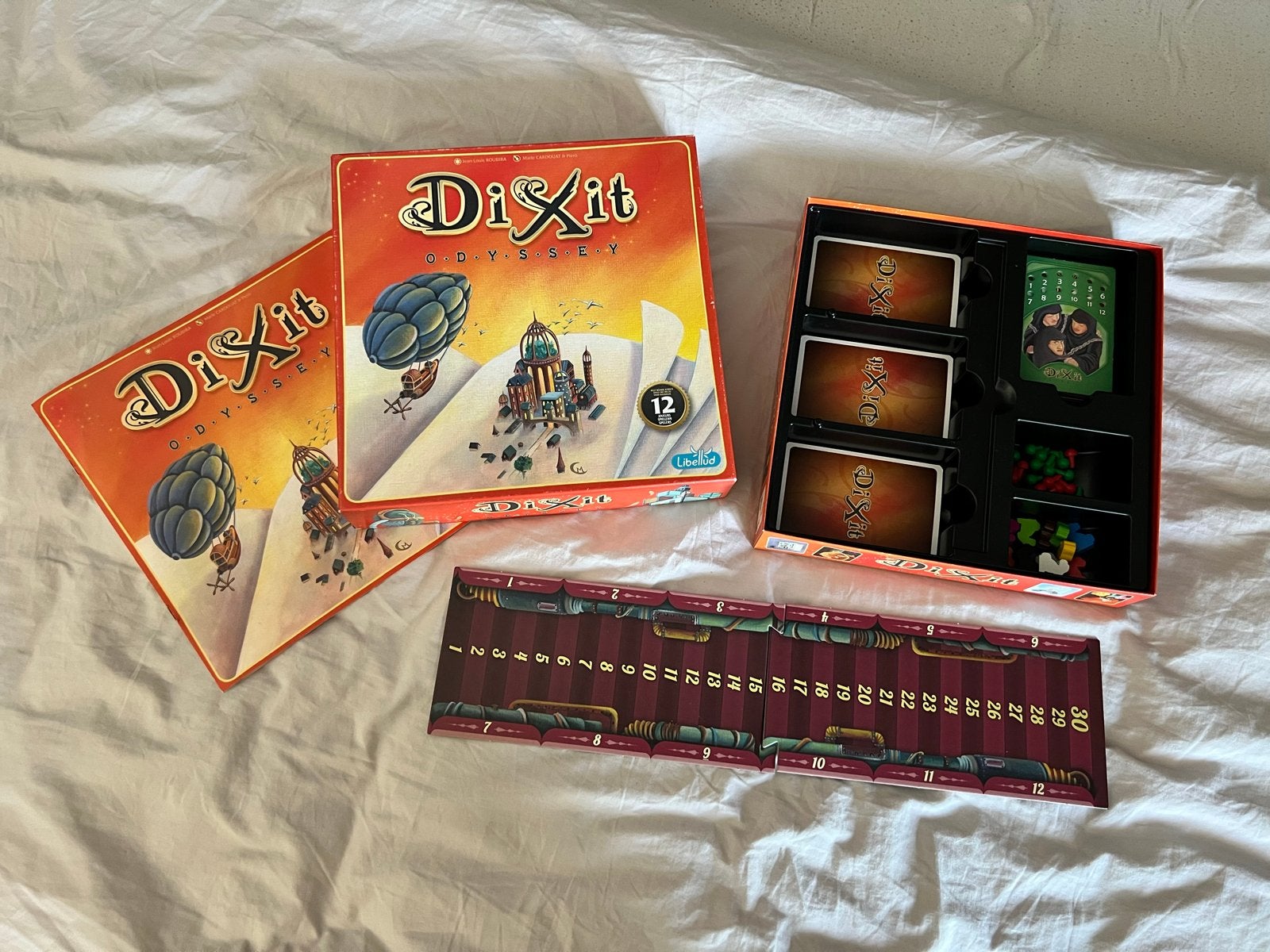 Dixit Odyssey Bordspel - Zo goed als nieuw, Ophalen of Verzenden, Zo goed als nieuw