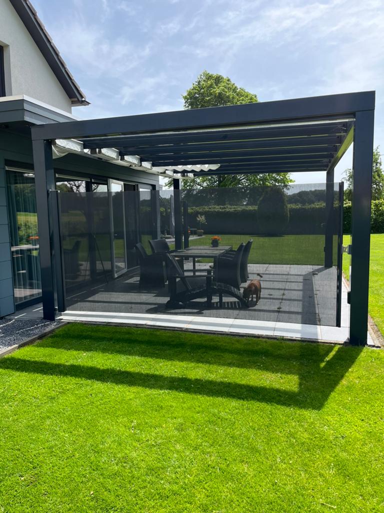 Windsch. antr. Luxxout Inova 185cm hoog uitval 400cm, Tuin en Terras, Ophalen, Gebruikt, Aluminium, 200 cm of meer