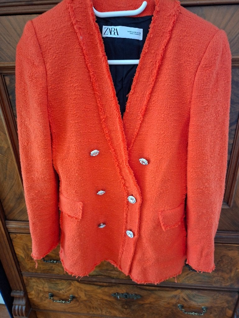 Zara oranje tweed blazer met stras knopen XS, Zara, Oranje, Ophalen of Verzenden, Zo goed als nieuw