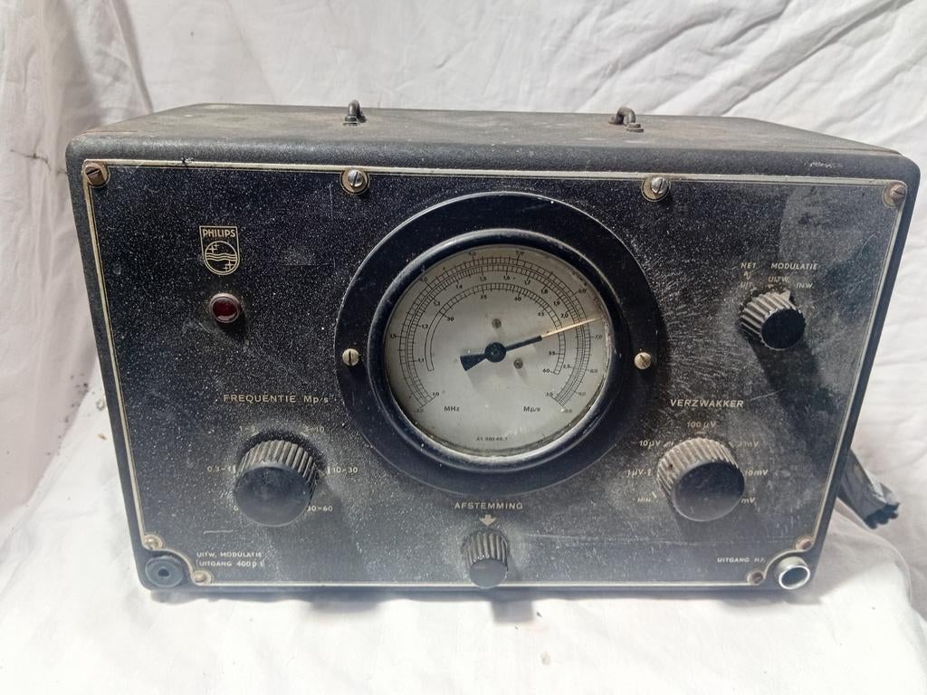 Philips GM 2882 Signaalgenerator - Vintage Testapparatuur, Ophalen of Verzenden