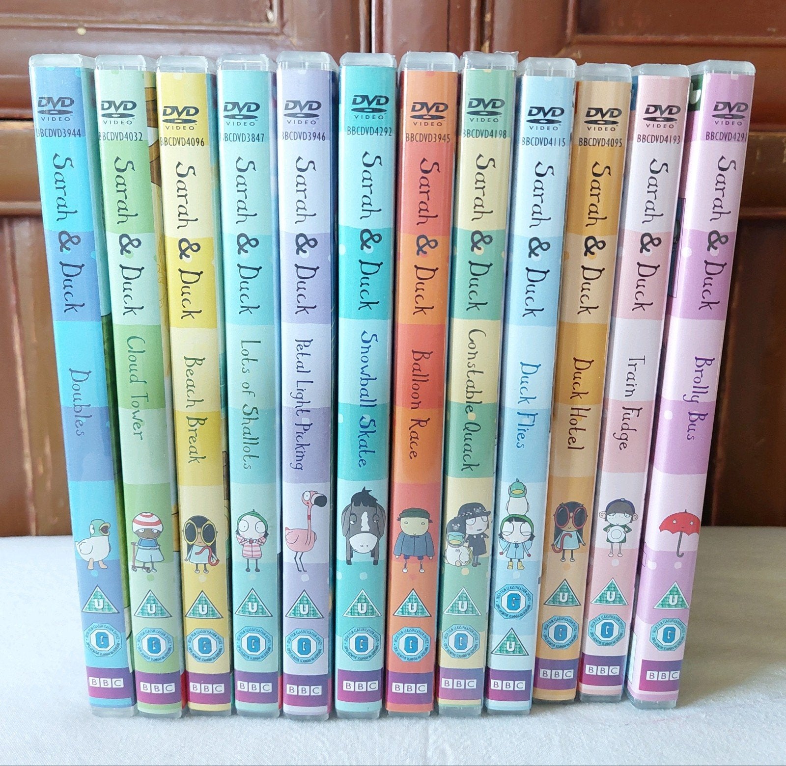 12x Sarah & Duck dvd set BBC kinder serie cartoon, Europees, Engels, Animatie, Alle leeftijden