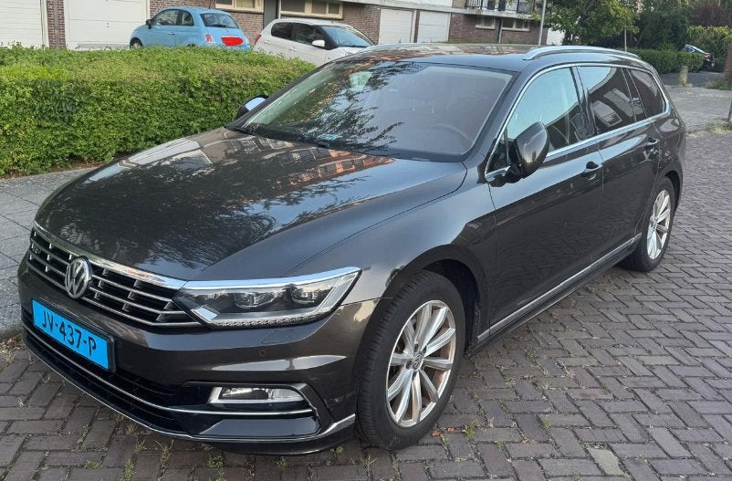Volkswagen Passat 1.6 TDI 88KW BMT Variant DSG 2016 Bruin, Zwart, 4 cilinders, Bruin, Leder en Stof