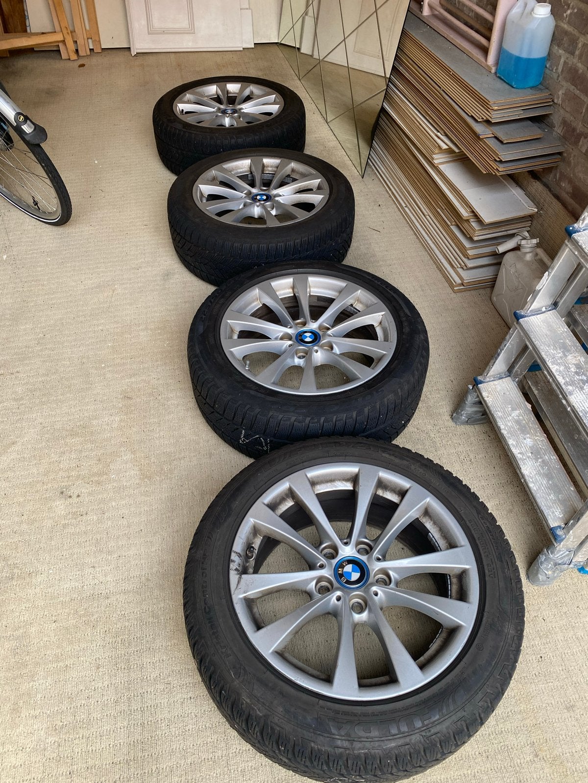 Originele BMW 3 serie 17inch velgen F30/F31 met winterbanden, Ophalen, Gebruikt, Banden en Velgen, 17 inch