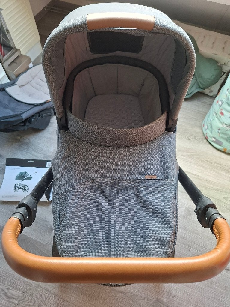 Musty nio north grey wagen, Ophalen, Gebruikt, Combiwagen, Mutsy