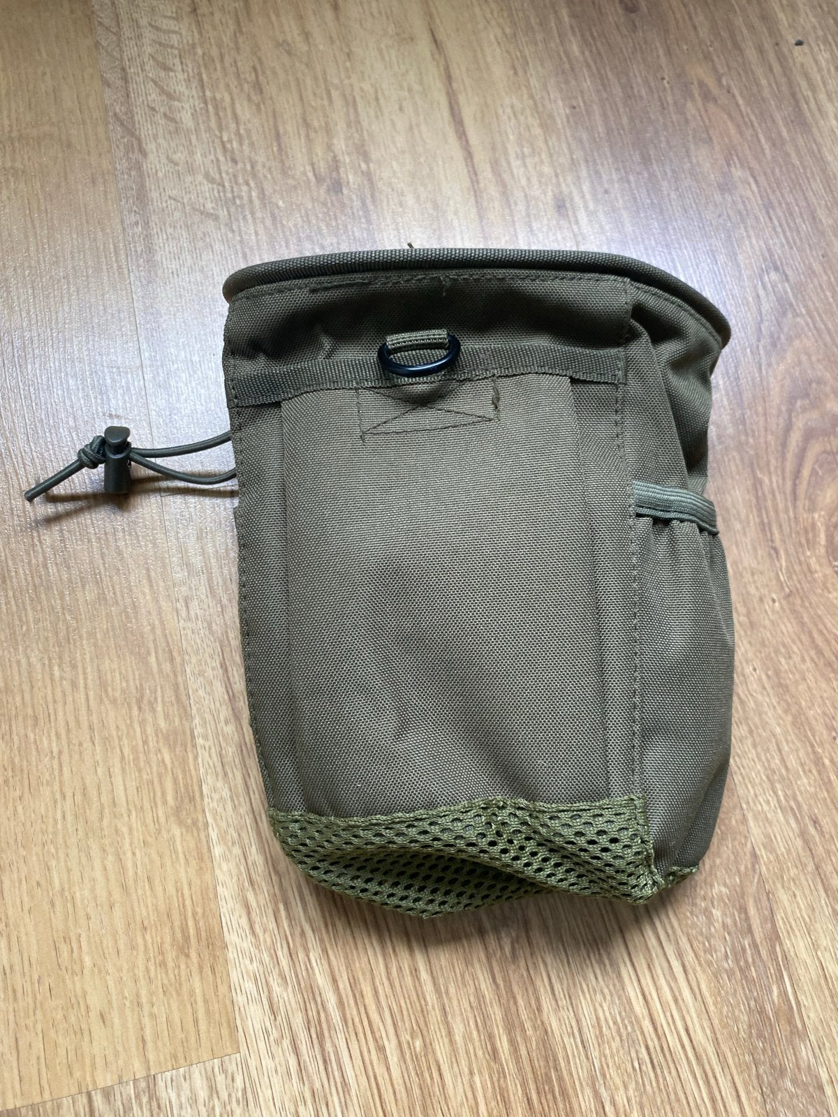 Militaire uitrusting: pouch, holster en patches, Ophalen of Verzenden, Overige soorten, Overige gebieden, Overige typen