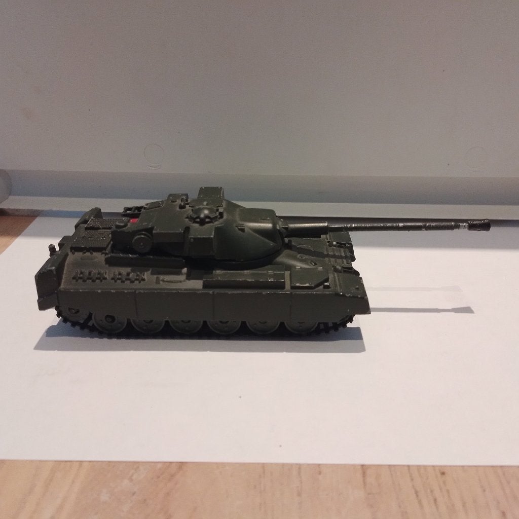corgi chieftain, Ophalen of Verzenden, Zo goed als nieuw, Overige typen, Herpa