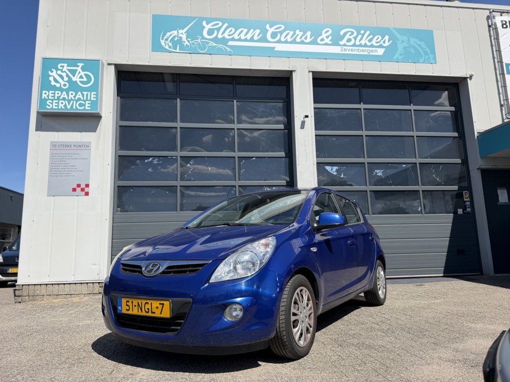 Hyundai i20 1.4i Dynamic (bj 2010), Auto's, Voorwielaandrijving, 4 cilinders, 1396 cc, Blauw