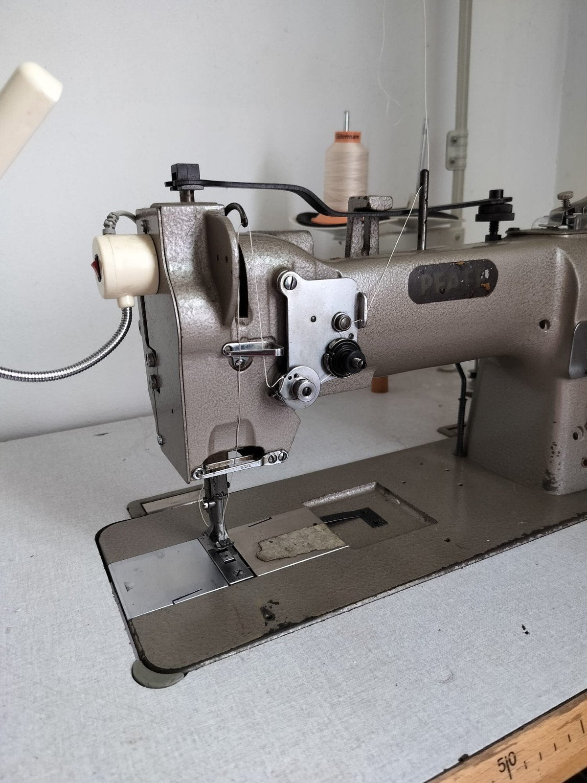 Industriële naaimachine PFAFF, Hobby en Vrije tijd, Naaimachines en Toebehoren, Ophalen