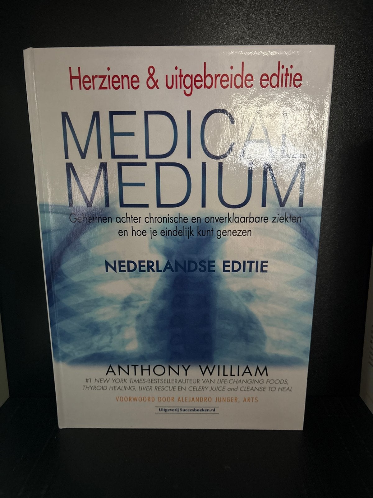 Medical Medium - Herzien & Uitgebreide Editie, Verzenden, Zo goed als nieuw, Gezondheid en Conditie