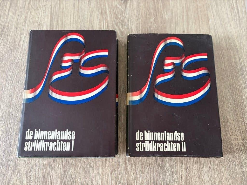 Geschiedenis van de binnenlandse strijdkrachten deel 1 en 2, Verzamelen, Ophalen of Verzenden, Landmacht, Nederland, Boek of Tijdschrift