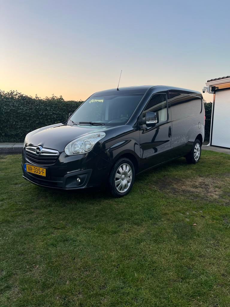 Opel Combo 1.6 D 66KW 2015 Euro 5, Stof, Zwart, 4 cilinders, Zwart