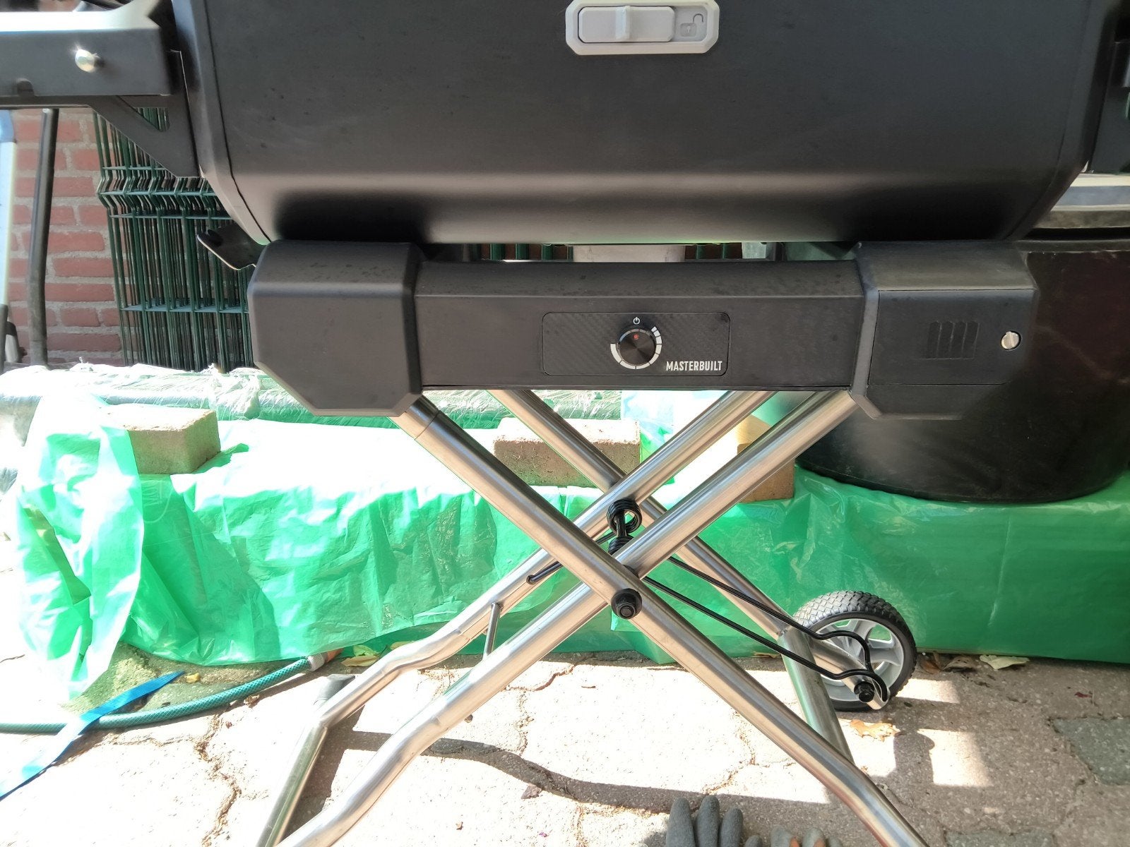 Masterbuilt portable, Tuin en Terras, Houtskoolbarbecues, Ophalen, Zo goed als nieuw, Masterbuilt