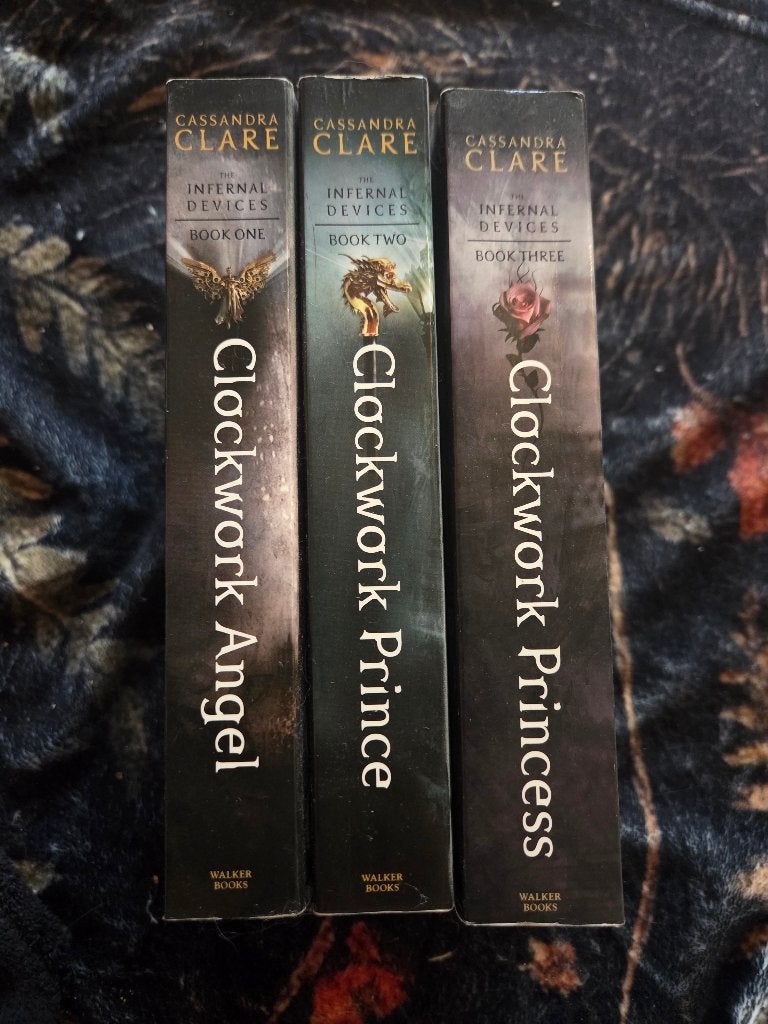 The Infernal Devices, Boeken, Ophalen of Verzenden, Zo goed als nieuw, Cassandra Clare