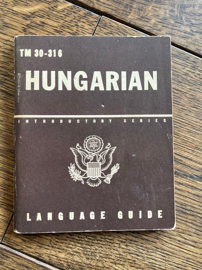 WO2 Amerikaans Taalgids Hongaars 1943 hungarian hongarije, Verzenden, Nederland