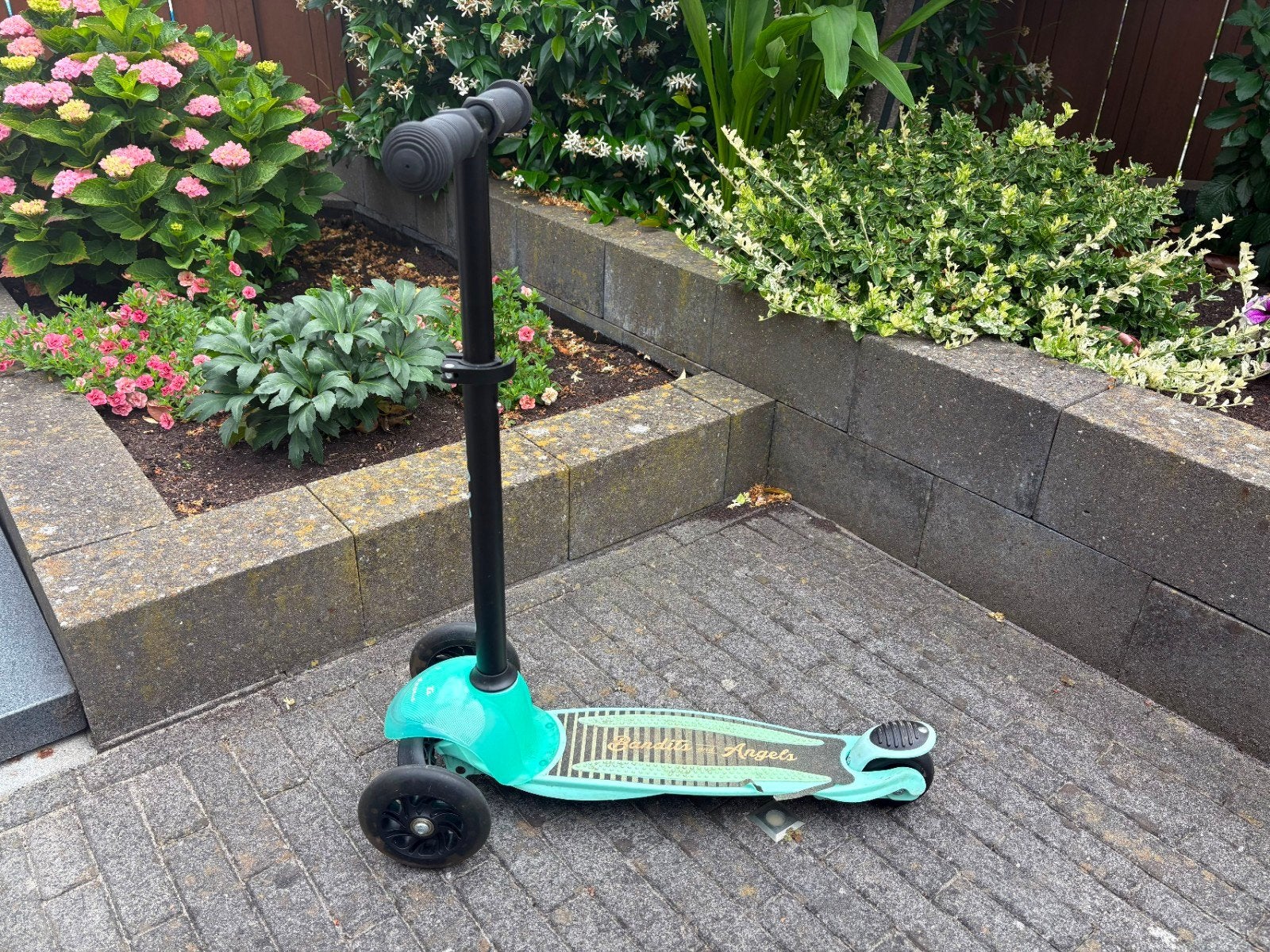 Bandits and Angels Step - Zo goed als nieuw, Fietsen en Brommers, Steps, Ophalen of Verzenden, Zo goed als nieuw, Gewone step