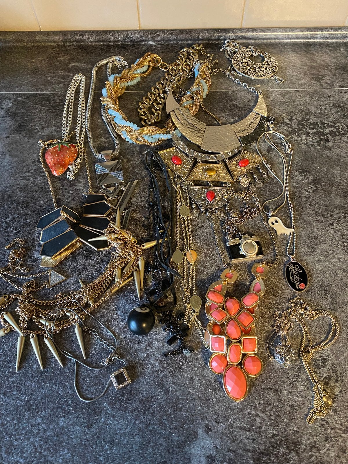 Ketting, Ophalen of Verzenden, Zo goed als nieuw, Overige kleuren, Overige materialen