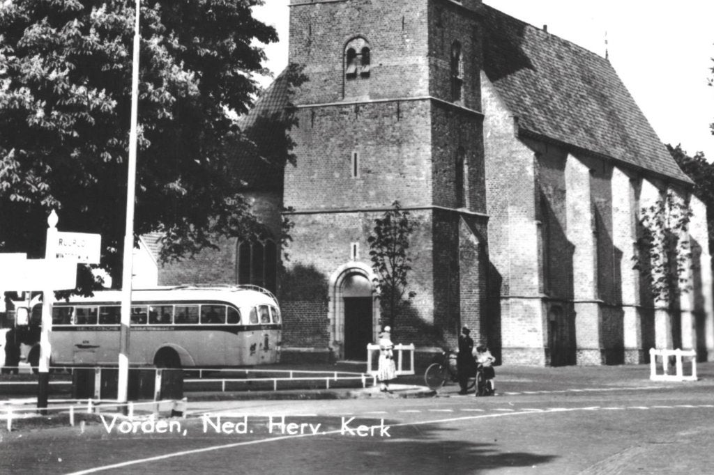 988157 Vorden 1971 Ned H Kerk Autobus Geldersche Tramwegen, Verzamelen, Ophalen of Verzenden, 1960 tot 1980, Ongelopen, Gelderland